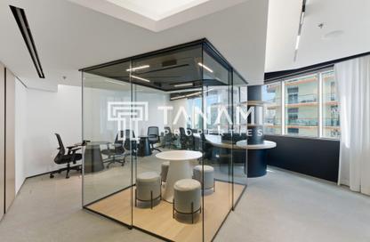 Office Space - Studio - 1 Bathroom for sale in Business Tower - Business Bay - Dubai