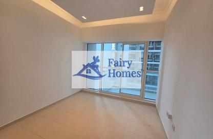 Apartment - 1 - 1 for rent in Mayfair Residency - Business Bay - Dubai