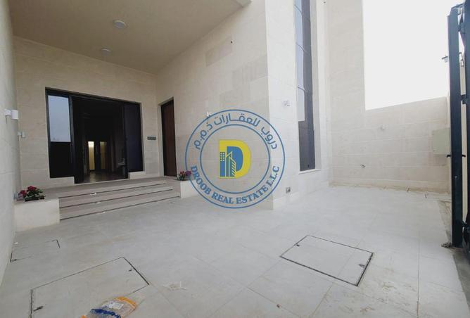 95708439 - Property Image 2