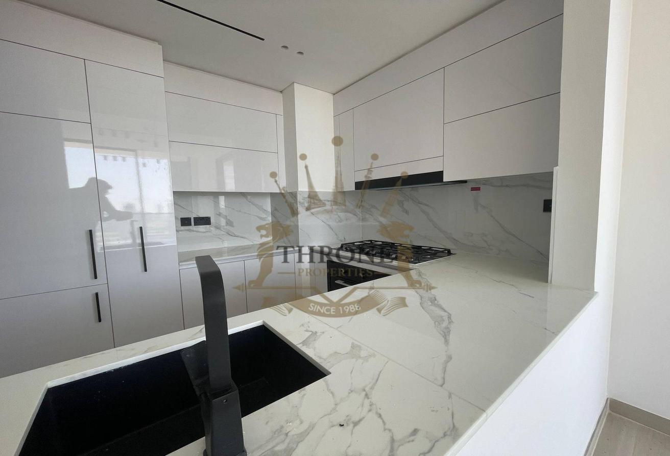 Stunning 2BHK | Private Pool | Huge Balcony photo 7