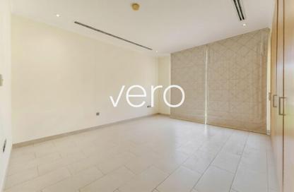Villa - 4 Bedrooms - 5 Bathrooms for rent in District 8 - Jumeirah Park - Dubai Villa - 4 Bedrooms - 5 Bathrooms for rent in District 8 - Jumeirah Park - Dubai