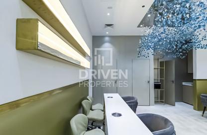 Retail - Studio - 1 for sale in Oxford Tower - Business Bay - Dubai