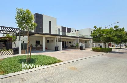 Townhouse - 3 Bedrooms - 5 Bathrooms for rent in Amazonia - Damac Hills 2 - Dubai