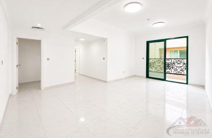 Apartment - 3 Bedrooms - 3 Bathrooms for rent in Muwaileh 29 Building - Muwaileh - Sharjah