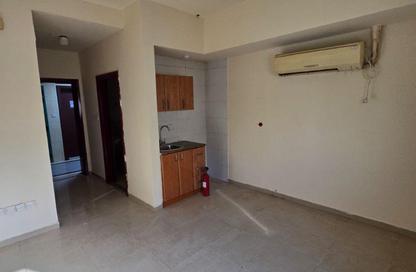 Apartment - Studio - 1 Bathroom for rent in Al Nabaa Building - Al Naba'ah - Al Sharq - Sharjah Apartment - Studio - 1 Bathroom for rent in Al Nabaa Building - Al Naba'ah - Al Sharq - Sharjah