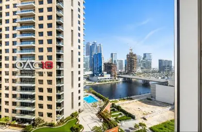 Office Space - Studio for rent in Crystal Tower - Business Bay - Dubai