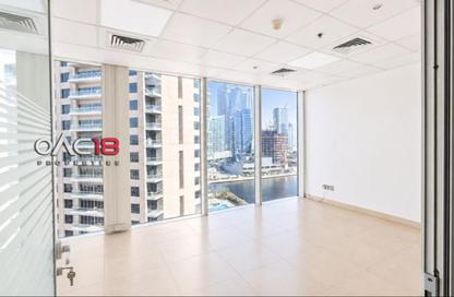 Office Space - Studio for rent in Crystal Tower - Business Bay - Dubai