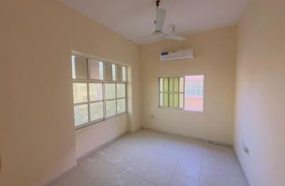 Apartment - 5 Bedrooms - 3 Bathrooms for rent in Al Mowaihat 1 - Al Mowaihat - Ajman