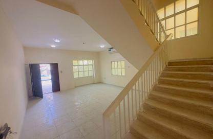 Apartment - 5 Bedrooms - 3 Bathrooms for rent in Al Mowaihat 1 - Al Mowaihat - Ajman