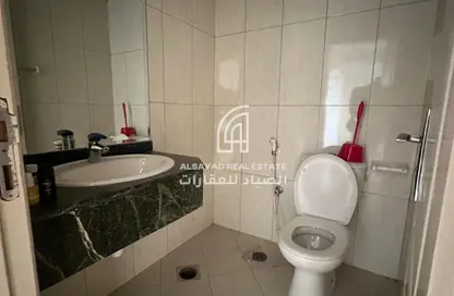 شقة - 2 غرف نوم - 2 حمامات للبيع في المجاز - الشارقة