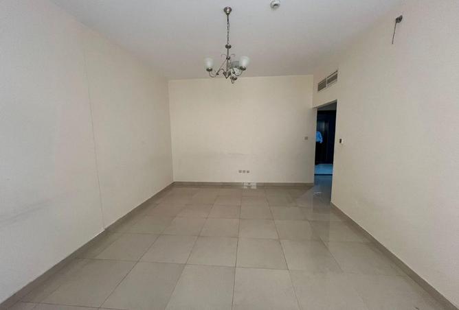 64042390 - Property Image 3