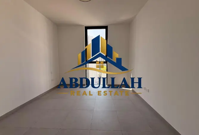 155528276 - Property Image 3