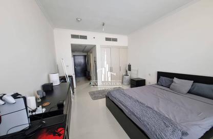 Apartment - Studio - 1 for rent in Carson B - Carson - Damac Hills - Dubai