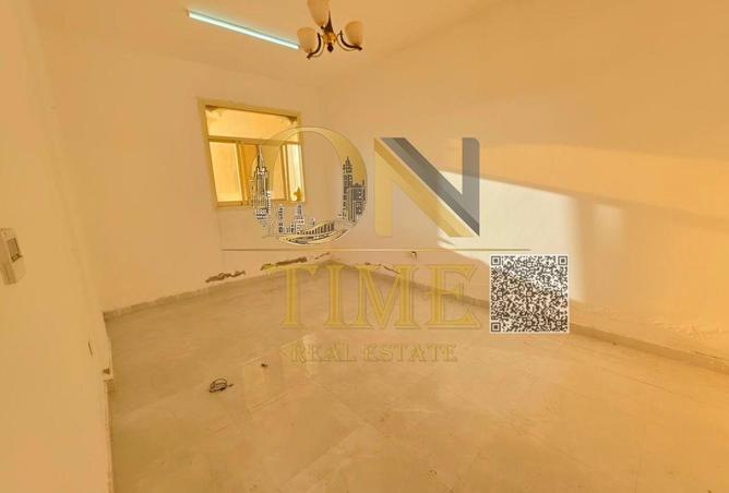 105110422 - Property Image 3