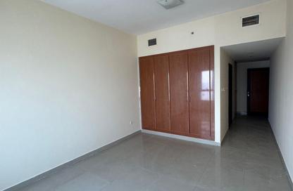Apartment - 2 Bedrooms - 4 Bathrooms for rent in Ajman Corniche Residences - Ajman Corniche Road - Ajman