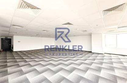 Office Space - Studio - 1 for rent in Mazaya Business Avenue BB2 - Mazaya Business Avenue - Jumeirah Lake Towers - Dubai