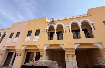 Villa - 2 Bedrooms - 3 Bathrooms for rent in Hydra Village - Abu Dhabi