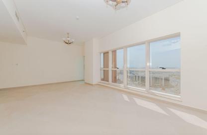 Apartment - 3 Bedrooms - 5 Bathrooms for sale in Dubai Jewel Tower - Dubai Internet City - Dubai