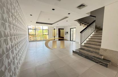 Villa - 4 - 4 for rent in Comfy Villas - District 11 - Jumeirah Village Circle - Dubai