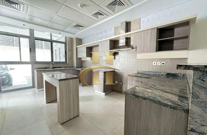 Villa - 4 - 4 for rent in Comfy Villas - District 11 - Jumeirah Village Circle - Dubai