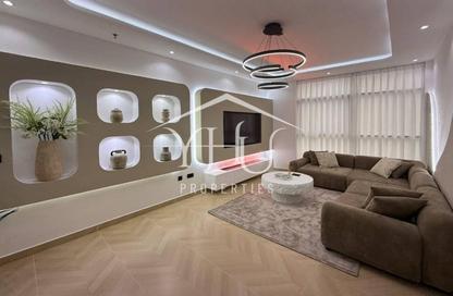 Apartment - 1 Bedroom - 2 Bathrooms for sale in Skyview Tower - Dubai Marina - Dubai