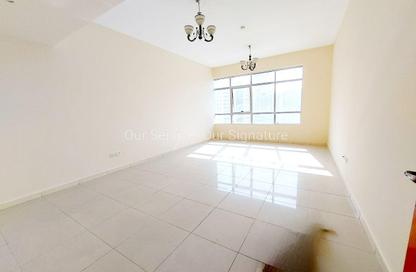 Apartment - 2 - 2 for rent in New Al Taawun Road - Al Taawun - Sharjah Apartment - 2 - 2 for rent in New Al Taawun Road - Al Taawun - Sharjah