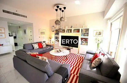 Apartment - 2 Bedrooms - 3 Bathrooms for rent in Rimal 1 - Rimal - Jumeirah Beach Residence - Dubai