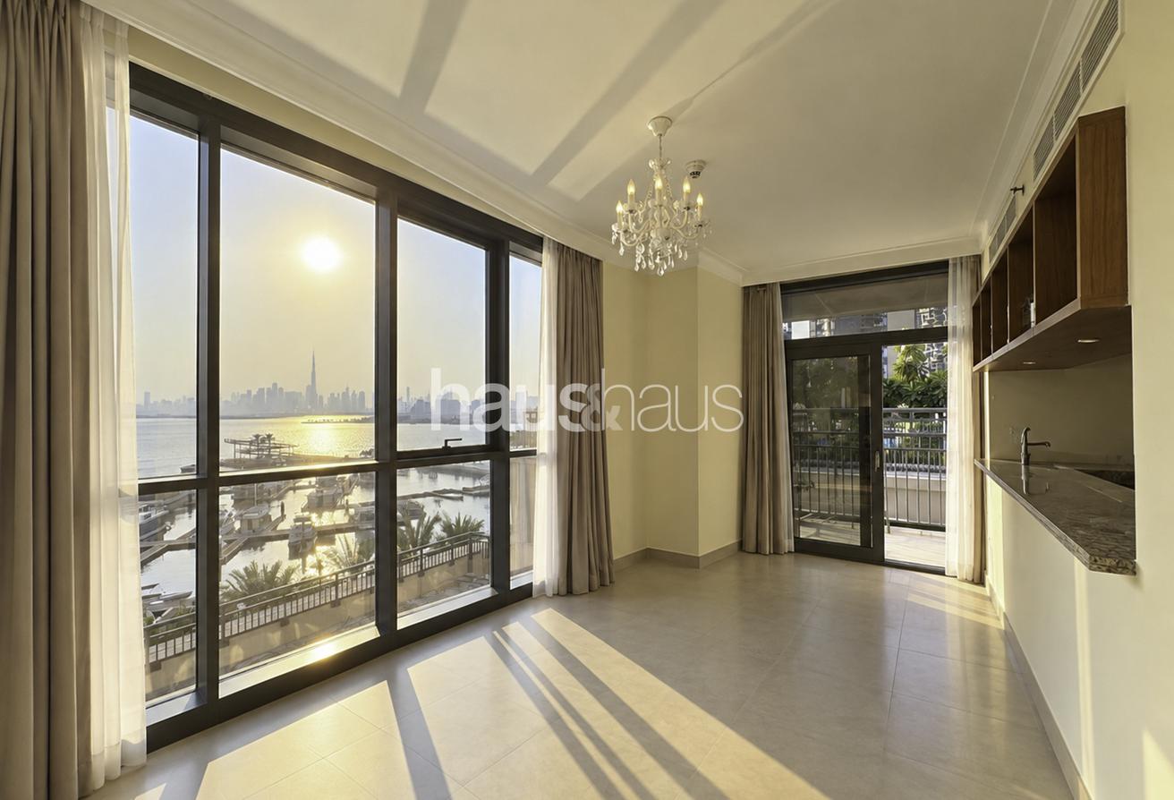 1 in 1 Rare 3BR | Low Floor | Marina & Burj View photo 3