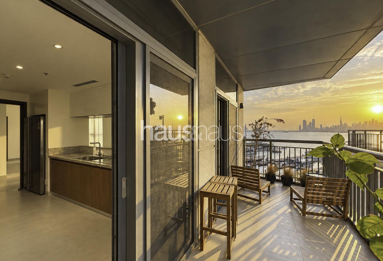 1 in 1 Rare 3BR | Low Floor | Marina & Burj View photo 9