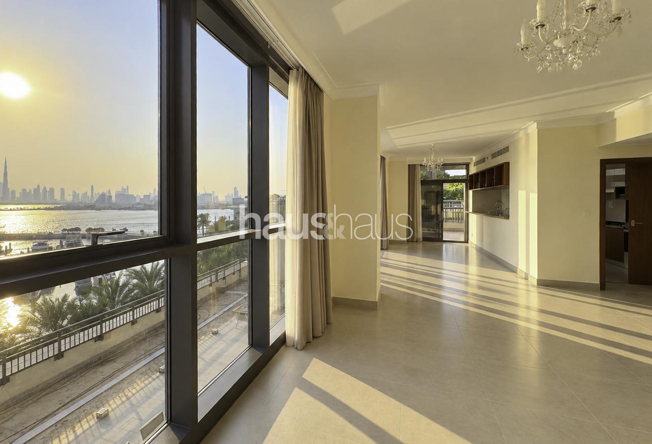 1 in 1 Rare 3BR | Low Floor | Marina & Burj View photo 4