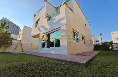Villa - 4 Bedrooms - 6 Bathrooms for rent in Circle Villas - Jumeirah Village Circle - Dubai