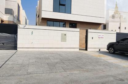 Villa - 5 - 7 for sale in Al Helio Downtown - Al Helio - Ajman Villa - 5 - 7 for sale in Al Helio Downtown - Al Helio - Ajman