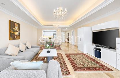 Apartment - 1 - 2 for rent in The Fairmont Palm Residence South - The Fairmont Palm Residences - Palm Jumeirah - Dubai