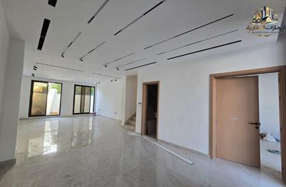 Townhouse - 5 Bedrooms - 7 Bathrooms for sale in Kabbali Hills - Al Helio 2 - Al Helio - Ajman