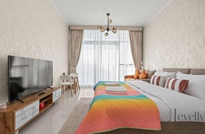 Apartment - Studio - 1 for rent in Carson A - Carson - Damac Hills - Dubai
