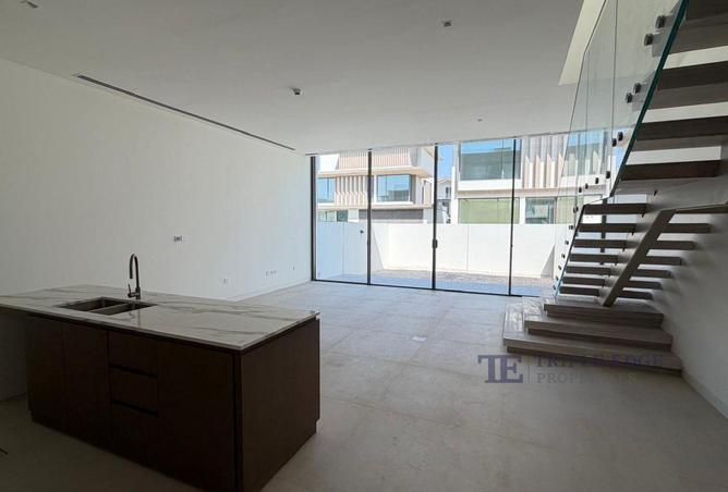 81949467 - Property Main Image