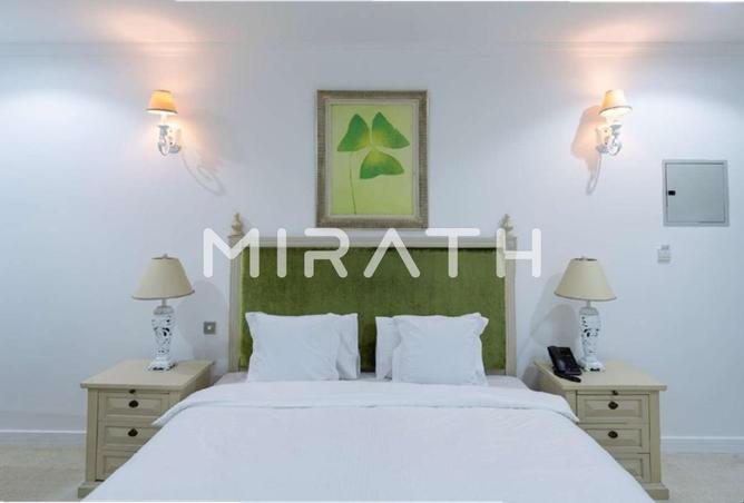 73847699 - Property Image 2