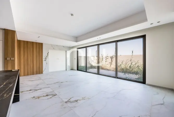160096371 - Property Image 3