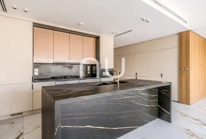 160096371 - Property Image 2