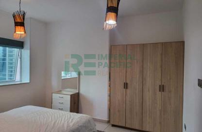Apartment - 1 Bedroom - 2 Bathrooms for sale in Marina Pinnacle - Dubai Marina - Dubai
