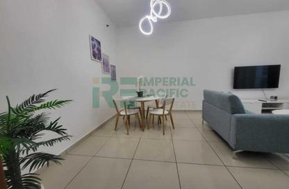 Apartment - 1 Bedroom - 2 Bathrooms for sale in Marina Pinnacle - Dubai Marina - Dubai