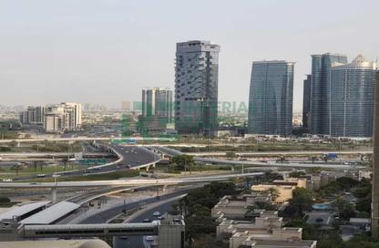 Apartment - 1 Bedroom - 2 Bathrooms for sale in Marina Pinnacle - Dubai Marina - Dubai