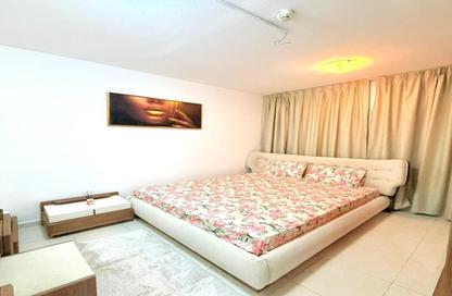 Apartment - 1 Bedroom - 1 Bathroom for rent in Muweileh Community - Muwaileh Commercial - Sharjah