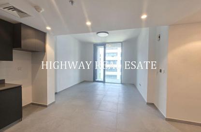Apartment - 2 - 3 for rent in Tiraz 3 - Aljada - Sharjah Apartment - 2 - 3 for rent in Tiraz 3 - Aljada - Sharjah