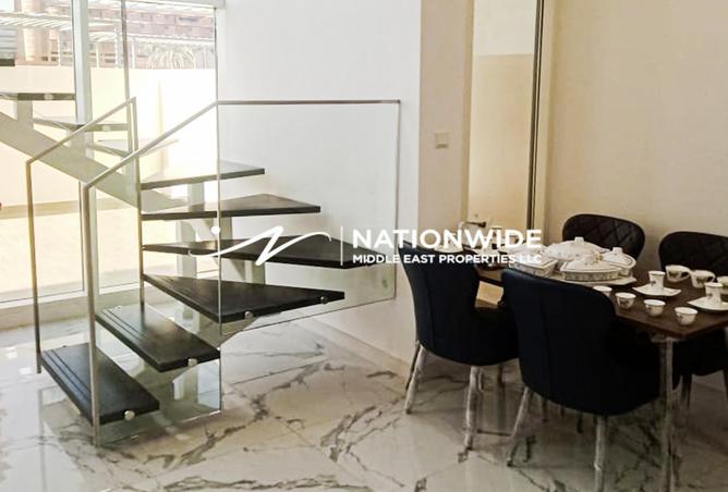 73843828 - Property Image 3