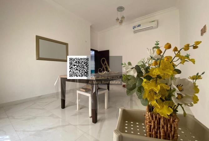 68303240 - Property Image 3