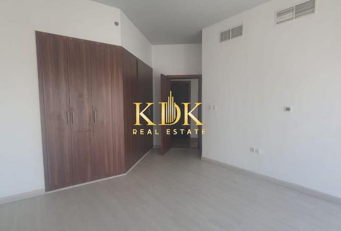 100831647 - Property Image 2