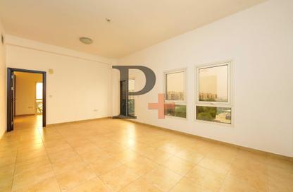 Apartment - 1 Bedroom - 2 Bathrooms for rent in Al Thamam 05 - Al Thamam - Remraam - Dubai Apartment - 1 Bedroom - 2 Bathrooms for rent in Al Thamam 05 - Al Thamam - Remraam - Dubai