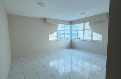 Apartment - 3 Bedrooms - 3 Bathrooms for rent in Downtown Fujairah - Fujairah