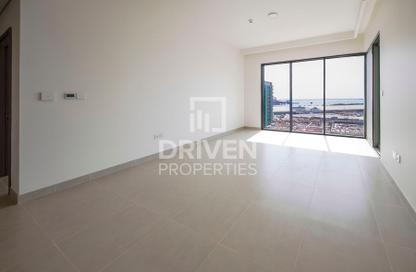 Apartment - 2 Bedrooms - 2 Bathrooms for rent in Seagate Building 3 - Seagate - Mina Rashid - Dubai